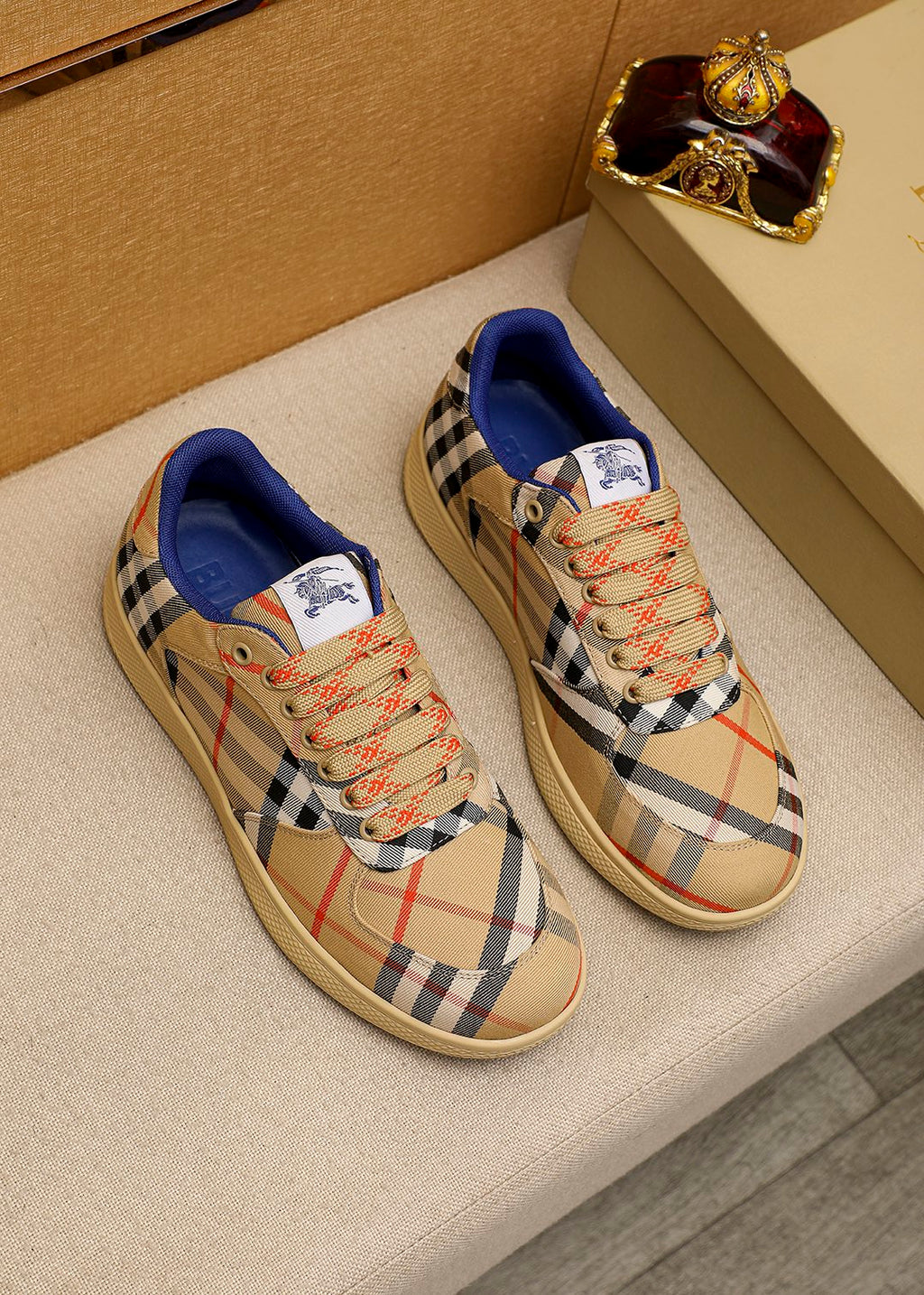 25 Luxury B Brand Casual Sneakers 042025052809