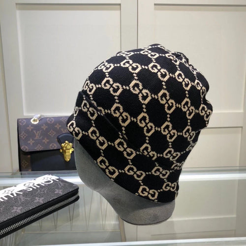 Autumn and Winter Fashion Versatile Knitted Cap 1024101835