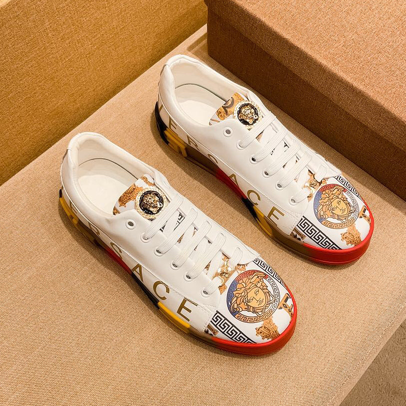 New fashionable and versatile sneakers 1025062704