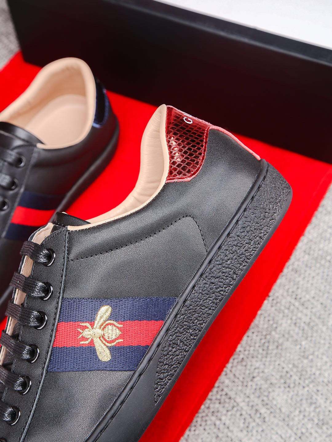 2G Retro Low Top Casual Shoes 14