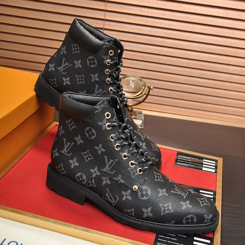 Fashion Casual New Style Men's Comfortable Sneakers Shoes Boots V26