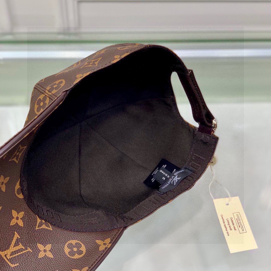 Get Ready Cap Monogram Brown V Cap 0425022422