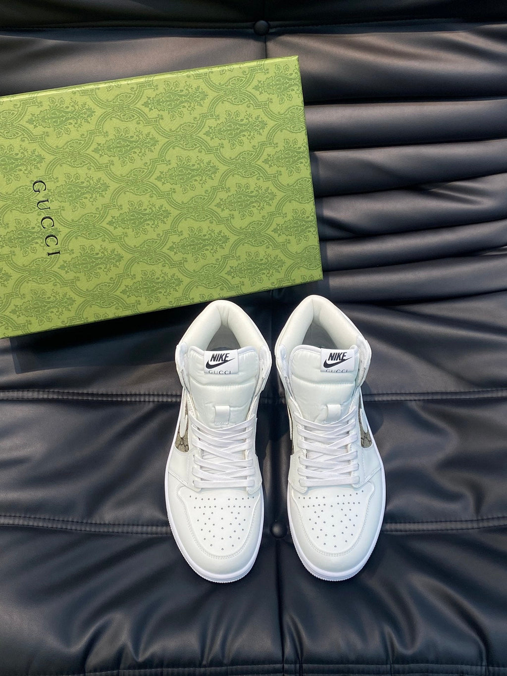 24 Limited Edition G & NK Inverted Hook Collaboration Sneakers 0424082610