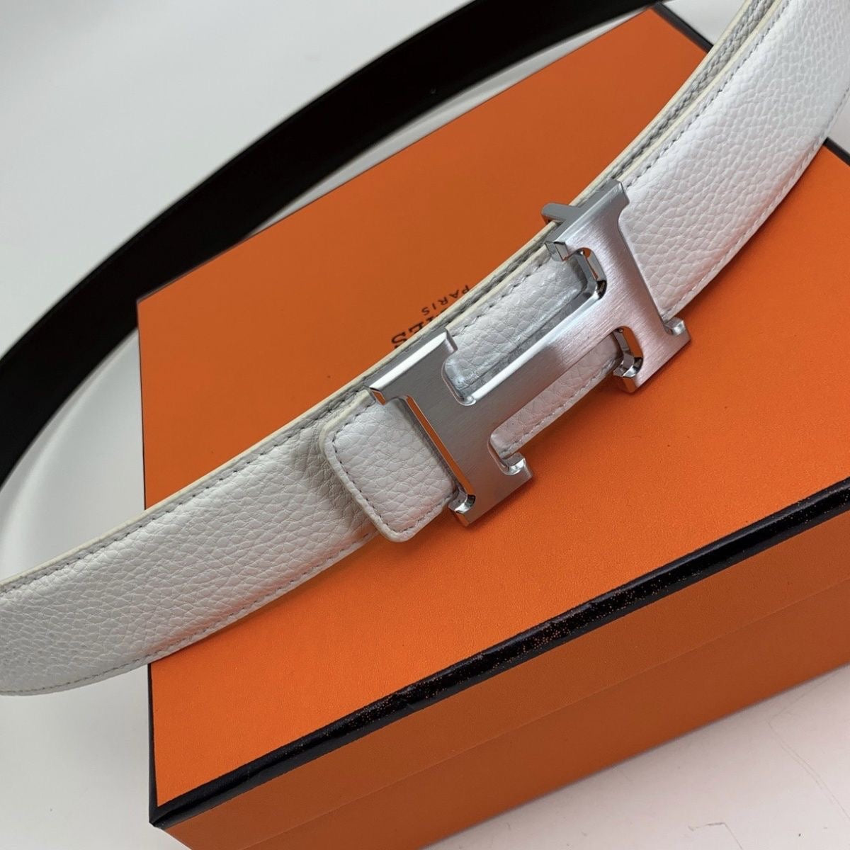 New Fashion H Belt 0424040311