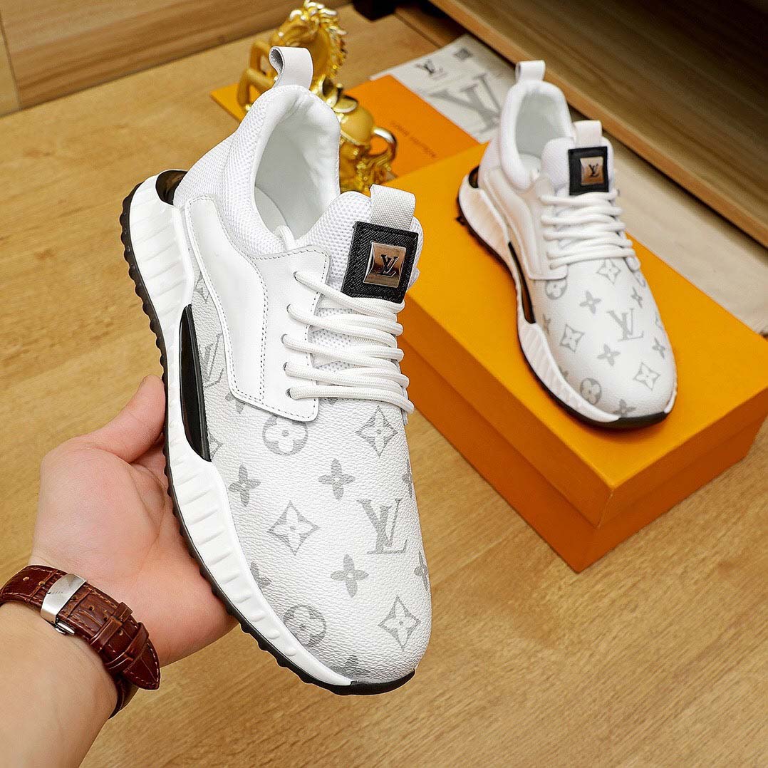Three-color stitching casual sneakers