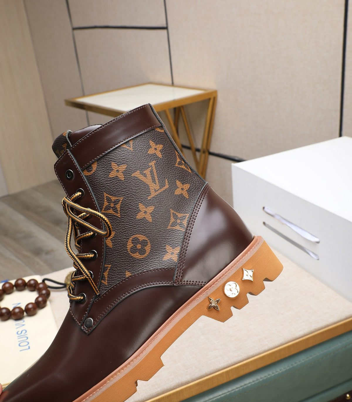 Stylish classic men's high-top boots XC0425101103